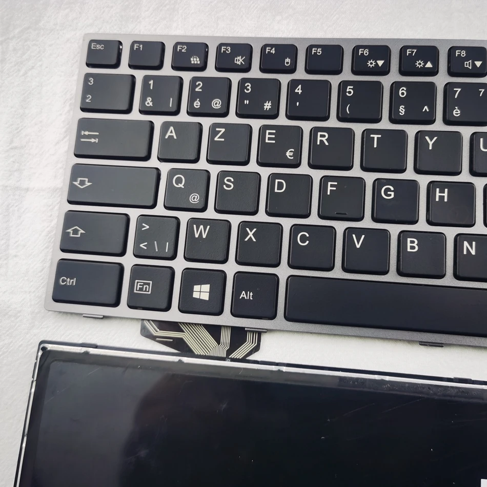 Бельгийская клавиатура с подсветкой для ноутбука Fujitsu Lifebook E733 E734 E743 E744 U745 E546 E547 E544