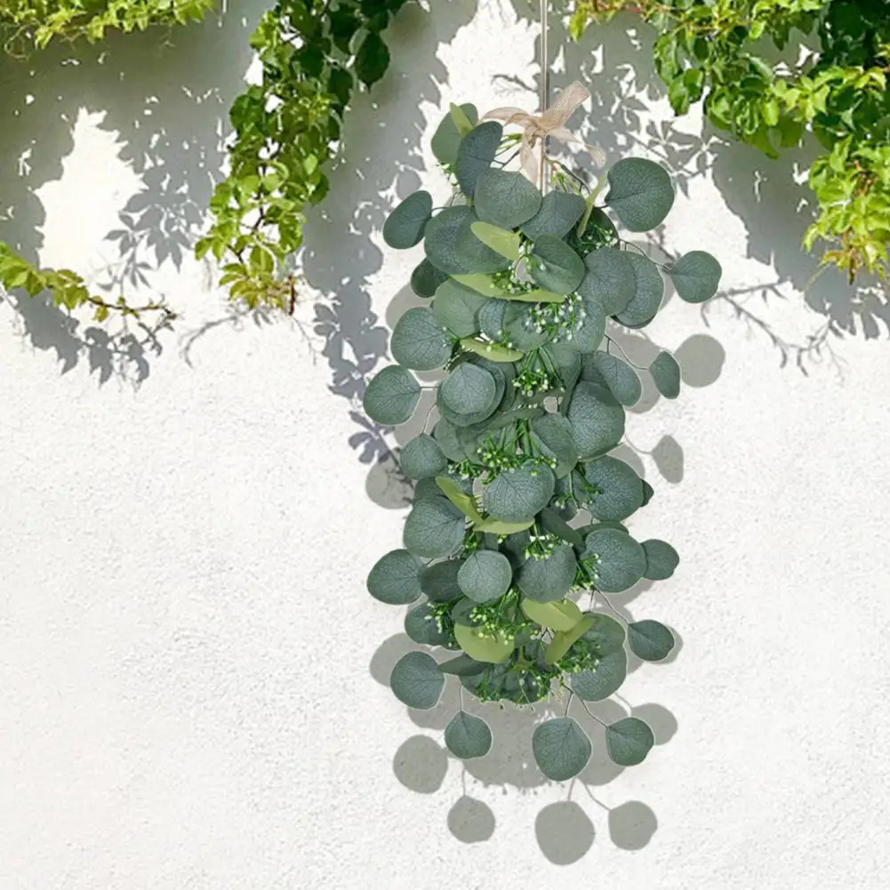 

1 Bunch Exquisite Artificial Plants Simulation Dried Leaves Clear Texture Bright-colored Plastic Handmade Eucalyptus for Home