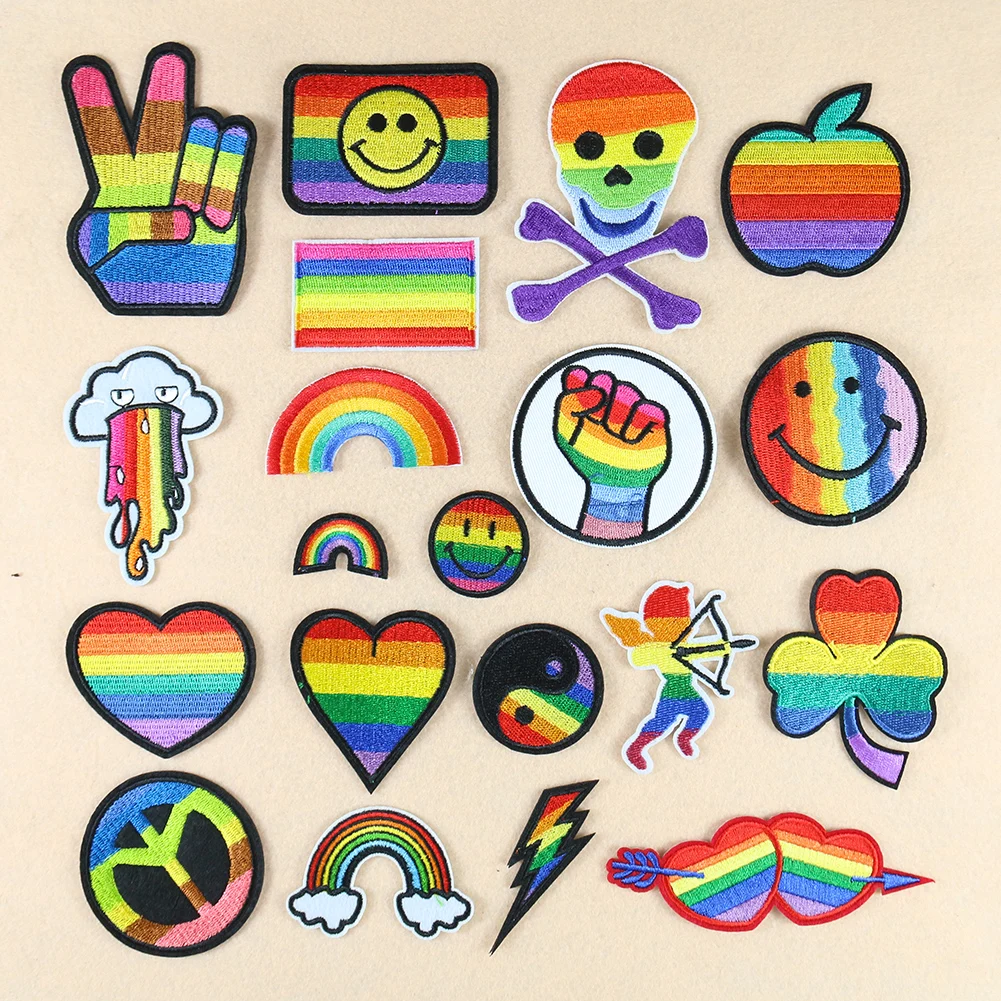 2 шт. вышивка мир любовь Радуга Флаг символ Купидон нашивка жест сердце лист череп
