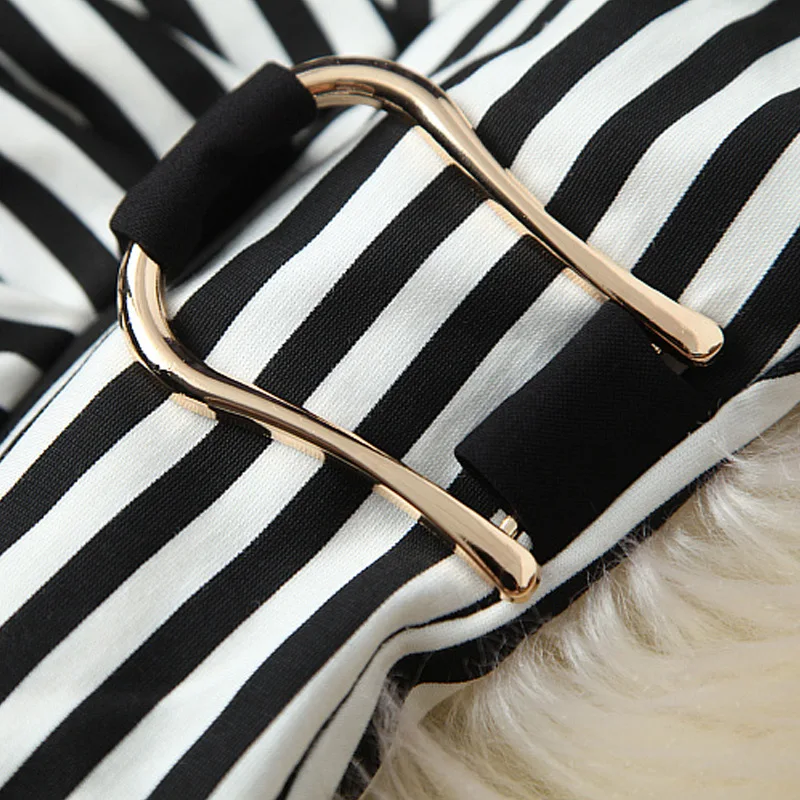 

Summer England Style Irregular Striped Print T-Shirt Top with Shorts Set for Women Fashion Casual 2 Piece Suit Female Outfits