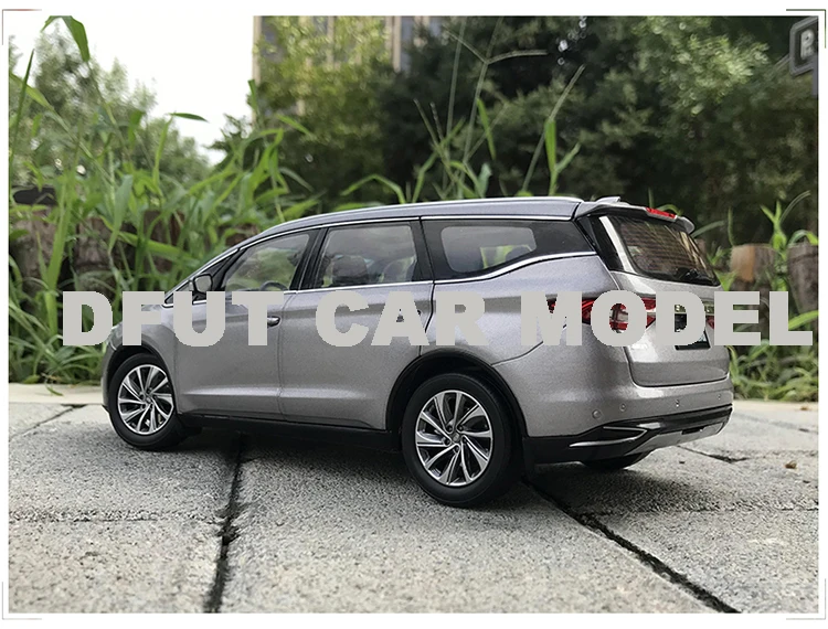 Литье под давлением 1:18 сплав игрушка с инерционным механизмом GEELY JIAJI MPV автомобиль модель детских игрушечных автомобилей авторизованный игрушки для детей