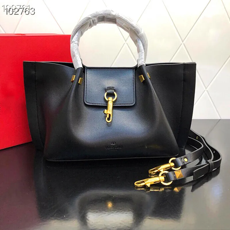 

Garavani vlogo escape 2021 women's fashion designer women's bag top quality handbag leather shopping bag