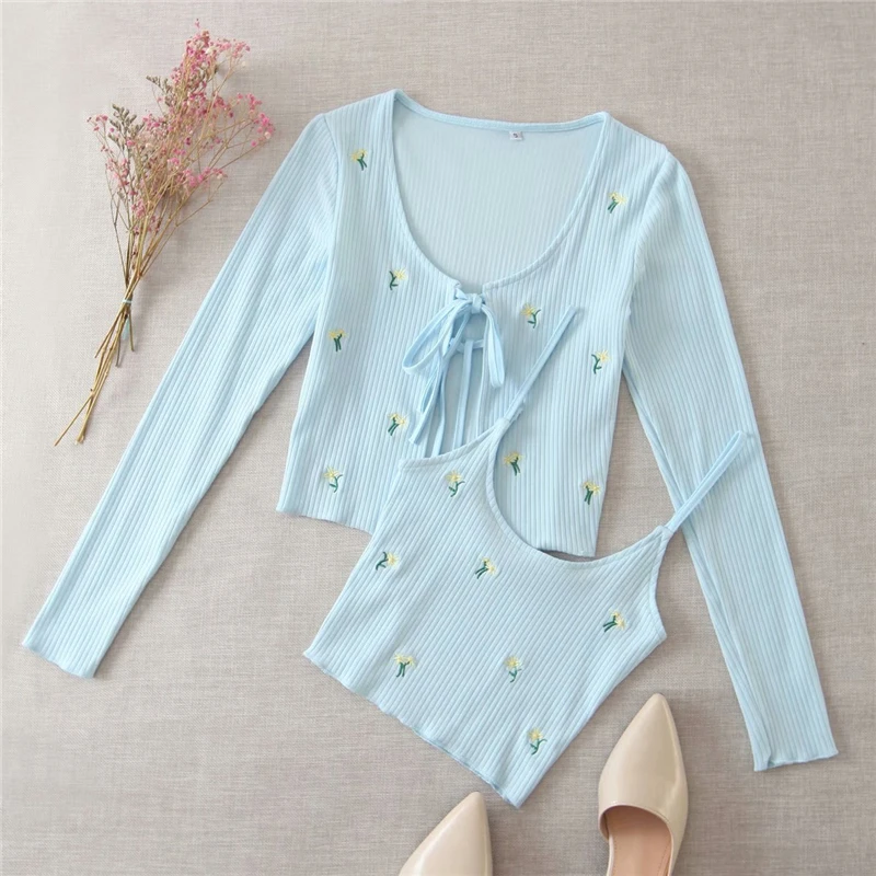 

Элегантный женский трикотажный комплект из блузки, Модный женский комплект с топом с цветочной вышивкой, женская уличная одежда, рубашки, ш...