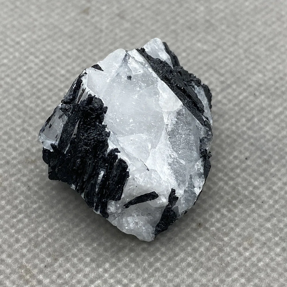 

Rare Natural Black tourmaline Quartz Crystal Mineral Specimen Healing 1#
