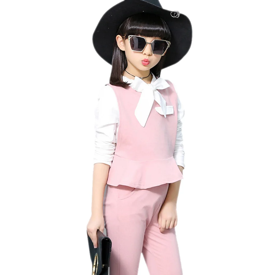 Комплект одежды для девочек на весну и осень рубашка + жилет штаны 3 предмета