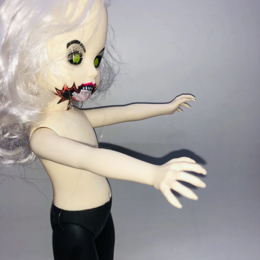 new 26cm Scary chucky doll Toys Horror Movies Child's Play Bride of Chucky Horror Doll toy