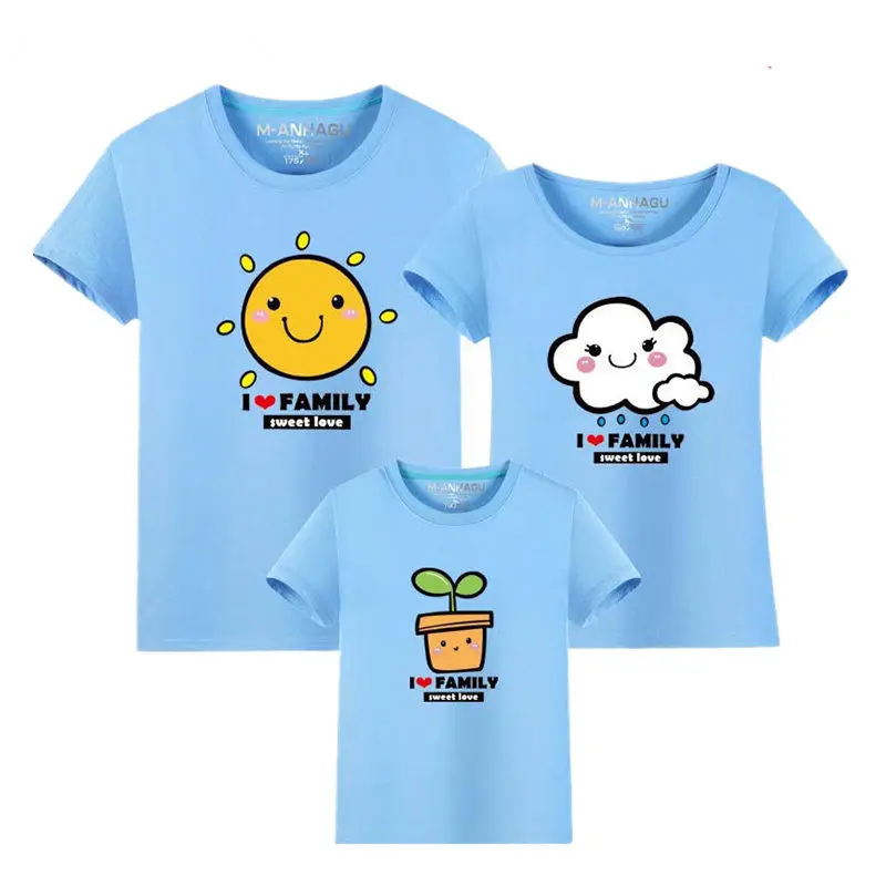 

Одинаковые комплекты для семьи футболка с короткими рукавами хлопковая одежда семейный образ платья для мамы и дочки, папы и сына, для девоч...