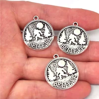 50pcs diy antique silver plated moon bigfoot pendant charm running in the mounta for women man accessories