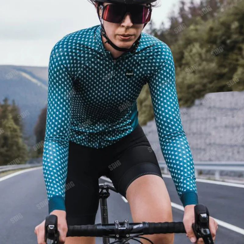 

Lady Cycling Clothing Road Bike Jersey Summer Women Short Sleeve Shirt Female Bicycle Wear SDIG Clothes Ropa Ciclismo Quick Dry