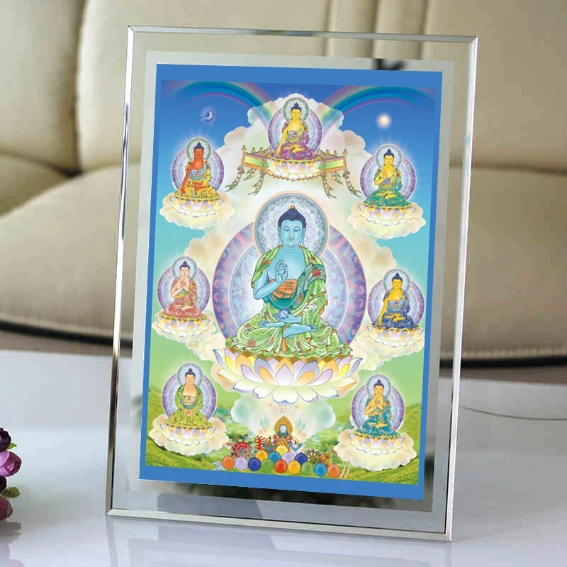 

Seven Buddha portraits of pharmacist, photo paper plastic packaging, portrait of pharmacist Tathagata, photo frame and crystal p