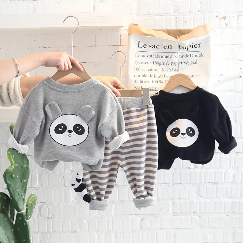 Комплект спортивной одежды для мальчиков на возраст 1-4 года |