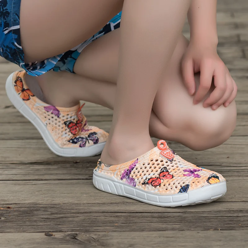 

Women's Summer Sandals for Beach Sports 2020 Slip-on Shoes Slippers Female Clogs Crocks Crocse Water Mules