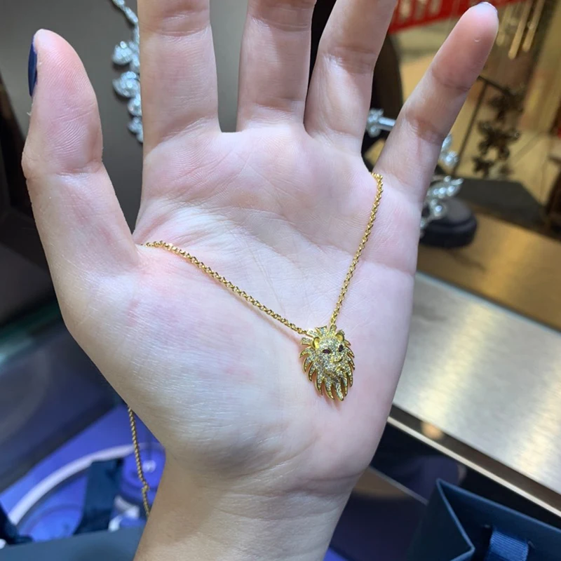 

2020 New High-quality Exotic Design Simple Domineering Inlaid Sparkling Zircon Golden Yellow Lion Adjustable Necklace
