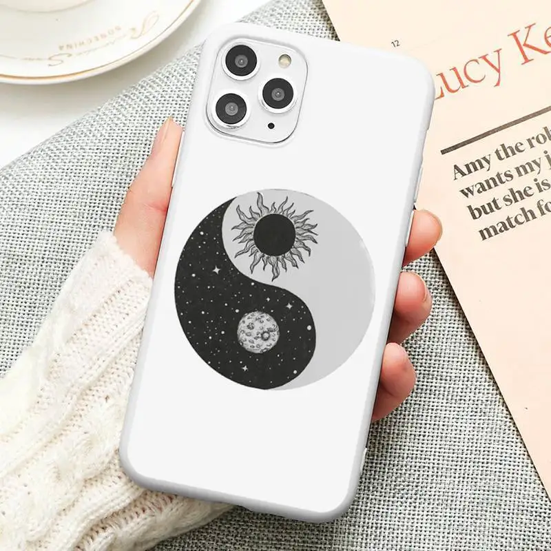 

Eight Diagrams Taiji Yin Yang Phone Case Candy Color for iPhone 6 6S 7 8 11 12 XS X SE 2020 XR mini pro Plus MAX funda
