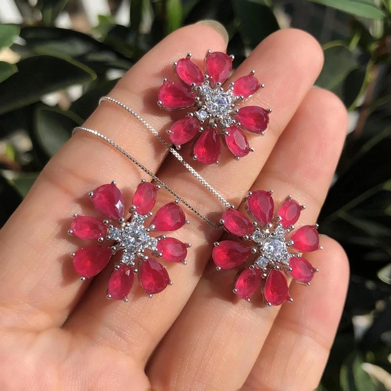 Роскошный набор украшений для женщин с зеленым цветком и кубическим цирконием