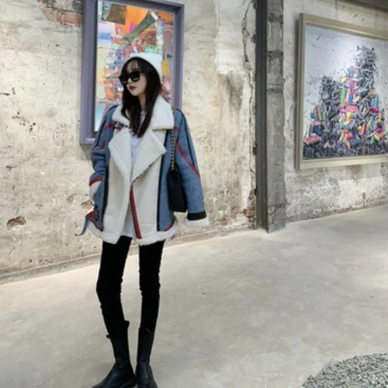 

2020 winter new Korean style denim stitching lamb fur coat women's trend high street wool coat motorcycle women's clothing