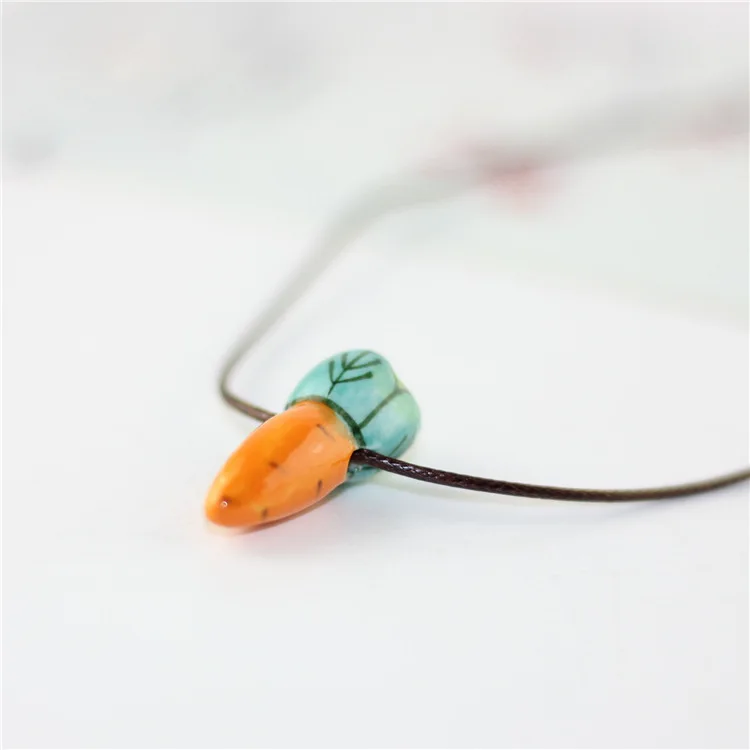 Креативный милый мультяшный ручная роспись Керамическая морковка цепочка на