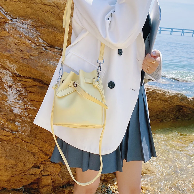 

Fashion Bucket Bags Women Drawstring Handbags Women Synthetic Leather Shoulder Messenger Bag Female Crossbody Lady Elegant Purse