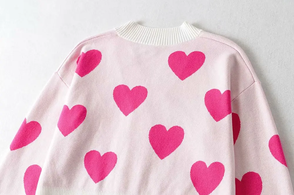 

Women Button Cardigan Heart Loose Sweaters V Neck Cut Sweet Sweater Spring Winter Autumn Knitted Clothes