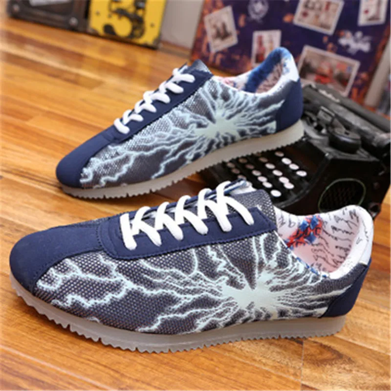 

New Men Women Fluorescence Sneakers Couples Nightlife Lighted Flats Unisex Lovers Outdoor Flame Shoes Air Mesh Breathable Shoes