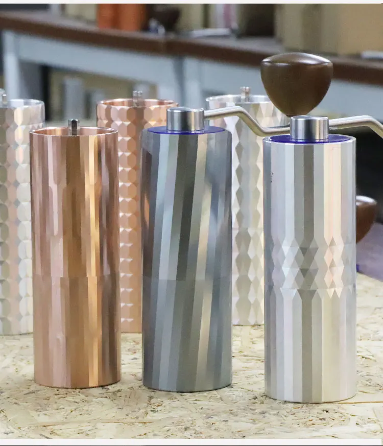 値段 ハンドクランクグラインダー手動コーヒーマシンステンレス鋼ファッション小さなコーヒーグラインダー豆ムーランカフェバー用品ED50MD