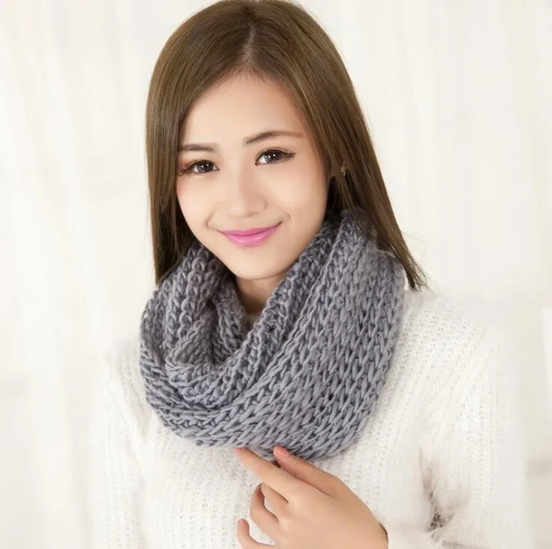 2020 Women Scarf Fashion New Unisex Winter Scarf Knitted Scarves Collar Neck Warmer Lady Crochet Ring Spain Loop