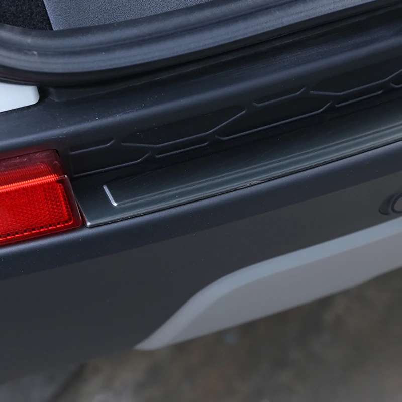 Черная/серебряная защитная пластина для заднего бампера автомобиля из