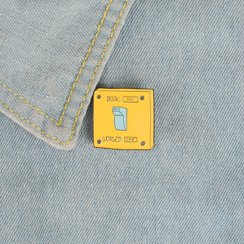 Веселый переключатель Металлические Булавки Книга на Мир Выкл Броши сумка с