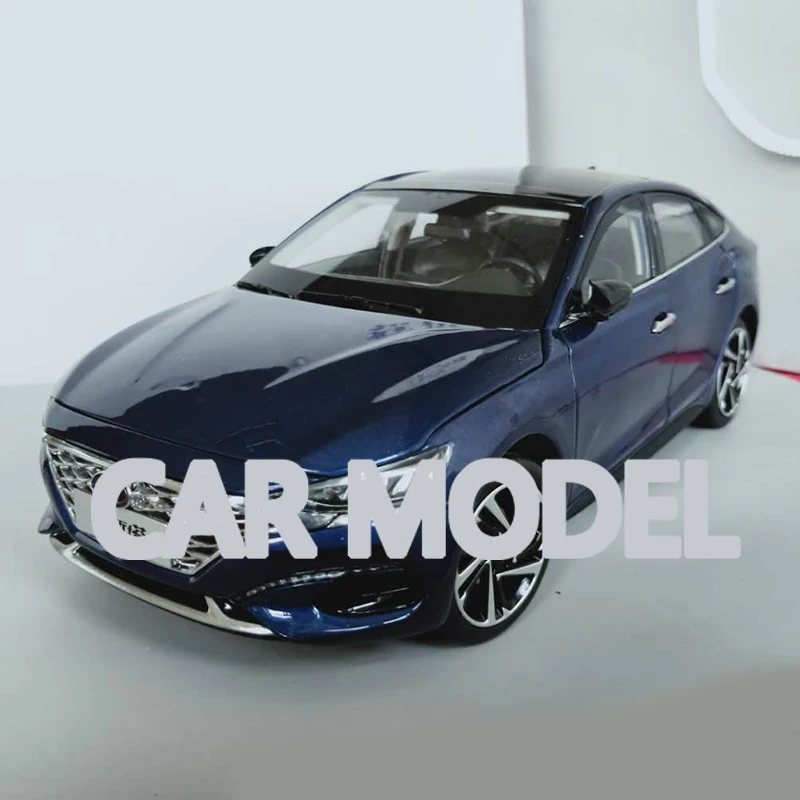

1:18 scale Alloy Toy Vehicles xiandai LAFESTA car Model Of Children's Toy Car Original Authorized Kids Toys
