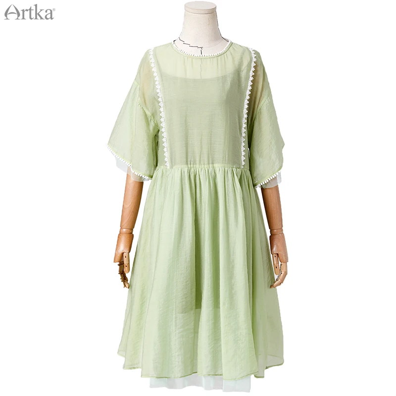 

ARTKA 2020 Summer New Women Dress Elegant Pure Color Mesh Two Piece Set Dress Loose Flare Sleeve Lace Dresses Women LA20800C