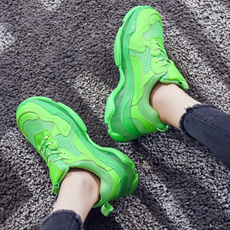 Массивные женские кроссовки сетчатые дышащие желеобразные на платформе