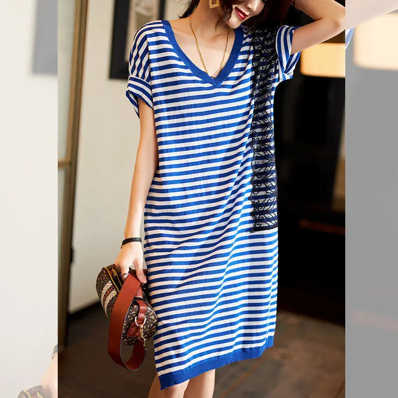 

Spring And Summer New Large Size V-Neck Loose Striped Dress Female Lace Slimming T-Shirt Skirt