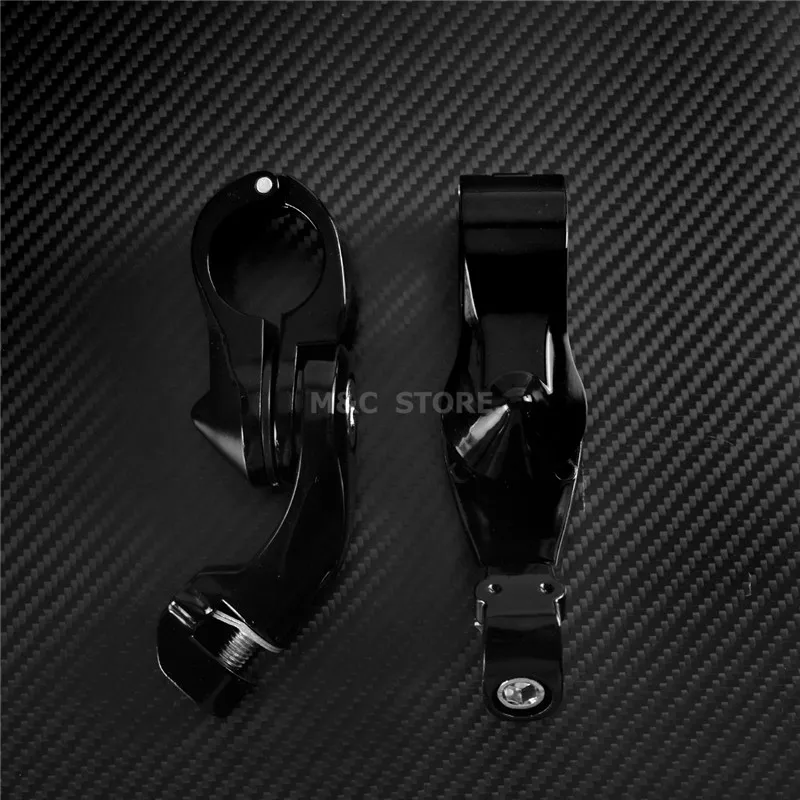 

1 1/4" Engine Guard Highway Foot Pegs Footrest Short Angled Mounts For Harley Sportster XL 883 1200 Touring Softail Slim FLS