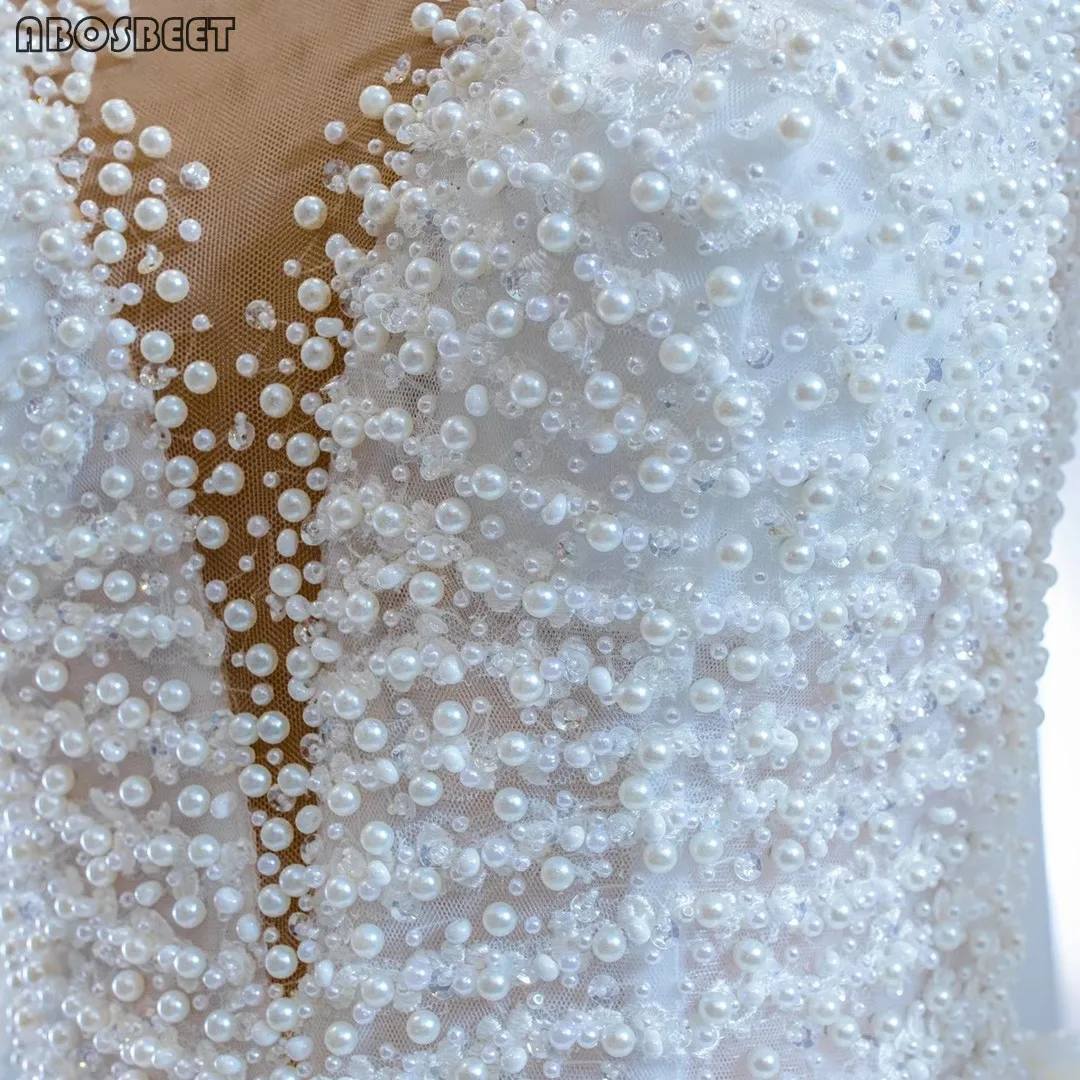 

Satin Ball Gown Wedding Dress 2021 Luxury Beads Wedding Gown Long Sleeve with Train Scoop Lace Up Back Vestido De Novia