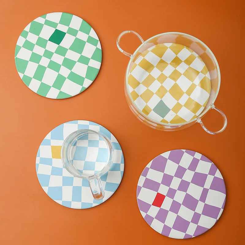 

Шахматная доска Ins ветроизоляционная подкладка керамическая высокая температура и защита от ожогов кухонный горшок подкладка для тарелок