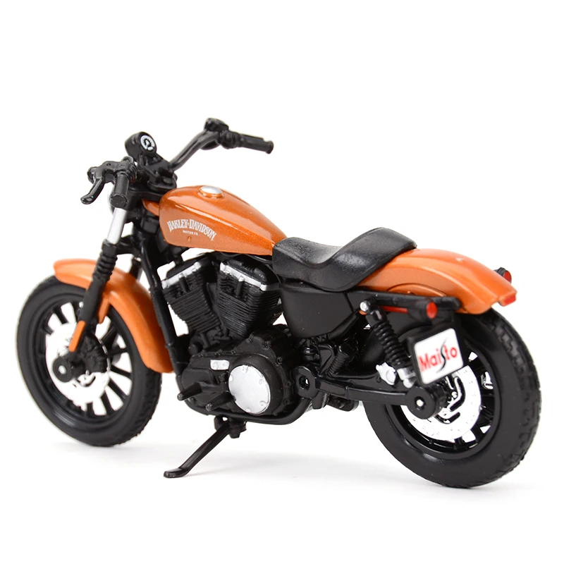 Модель мотоцикла Maisto 1:18 2014 Sportster Iron 883 из сплава под давлением| |