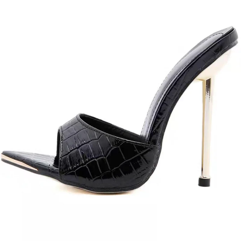 

2021 Women's Flip Flops Solid Color Summer The New Fashion Sexy All-match Comfortable Rubber High Heel Sandals Shallow Shoes