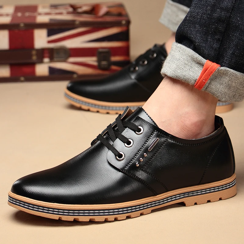 

England Cowhide brogue Shoes men Lace-up Pointed Toe Cowhide Leather Shoes Men's Business Men Shoes outdoor Men Dress Shoes