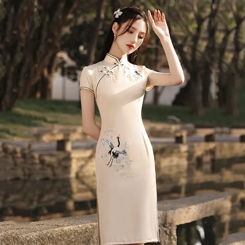 

Cheongsam 2021 New Female Trend Teacher Students Chinese style Improved Dress Short Style Daily Tempera Tall Print Flying Crane