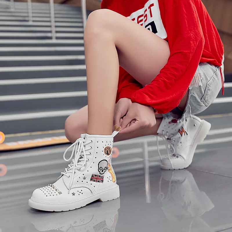 Autumn Winter Skull Rivet Women Ankle Boots White Genuine Leather Woman Round Toe Lace Up Shoes Motorcycle Female Footwear | Обувь