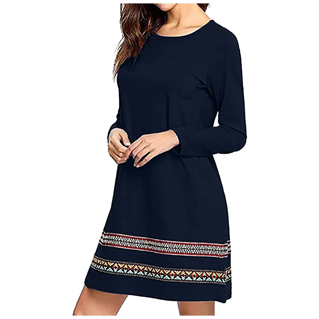 Осенне зимнее женское платье с круглым вырезом и длинными рукавами Однотонное