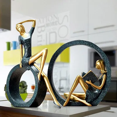 

Abstract Resin Park Girl Statue Weekend School Girlfriend Sculpture Art Character Gift Craft Ornament Bedroom Decoration Study