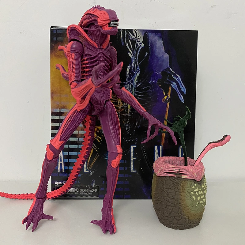 

Jungle Hunter Predator NECA Figure Aliens vs Predator Xenomorph Alien Elder Predator Gold Kenner Leader Clan Chief Action Figure