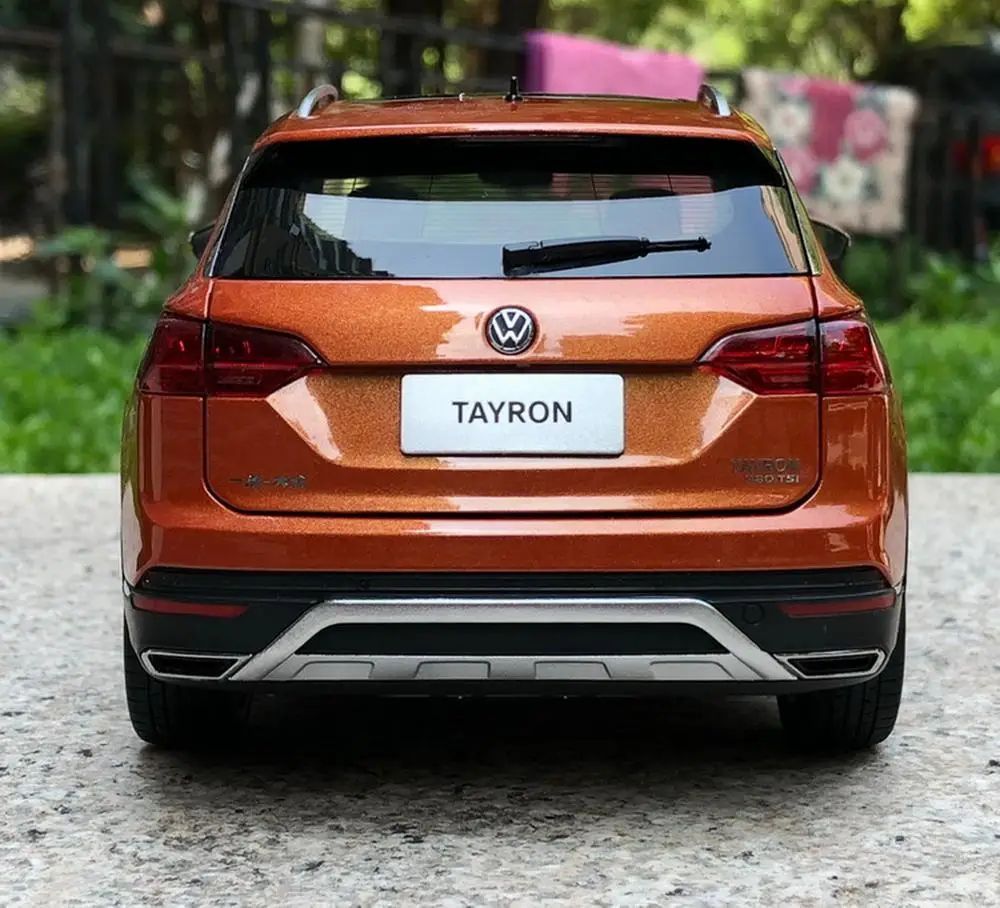 Коллекция игрушечных автомобилей Volkswagen TAYRON SUV оранжевого цвета 1/18|Наземный