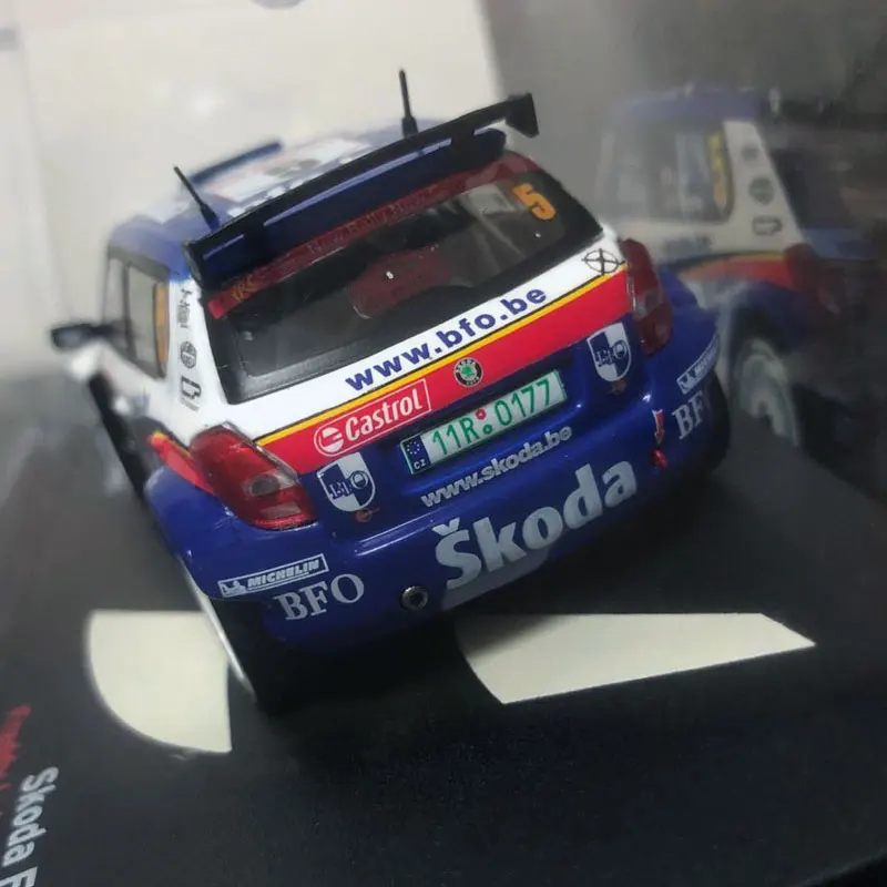 IXO 1/43 масштаб SKODA Fabia S2000 #5 гоночный автомобиль литый под давлением металлический