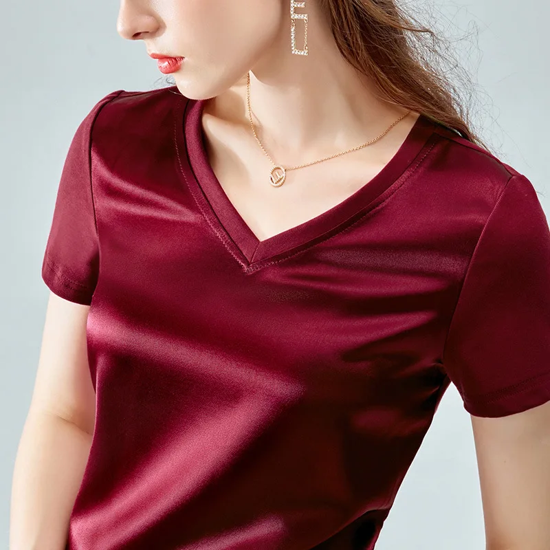 

Top Female 2021 Summer New Fashion Women's Clothing Loose Stitching Satin Collarbone V-Neck Round Collar Short Sleeve T-Shirt