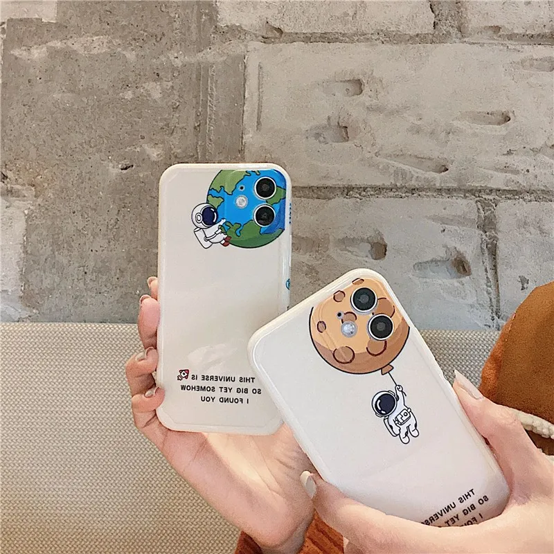 

Cartoon Creativity Painted astronaut Couple soft Case For iPhone 11 12 Pro Max mini 7 8 Plus XR X XS MAX SE 2 phone cover fundas
