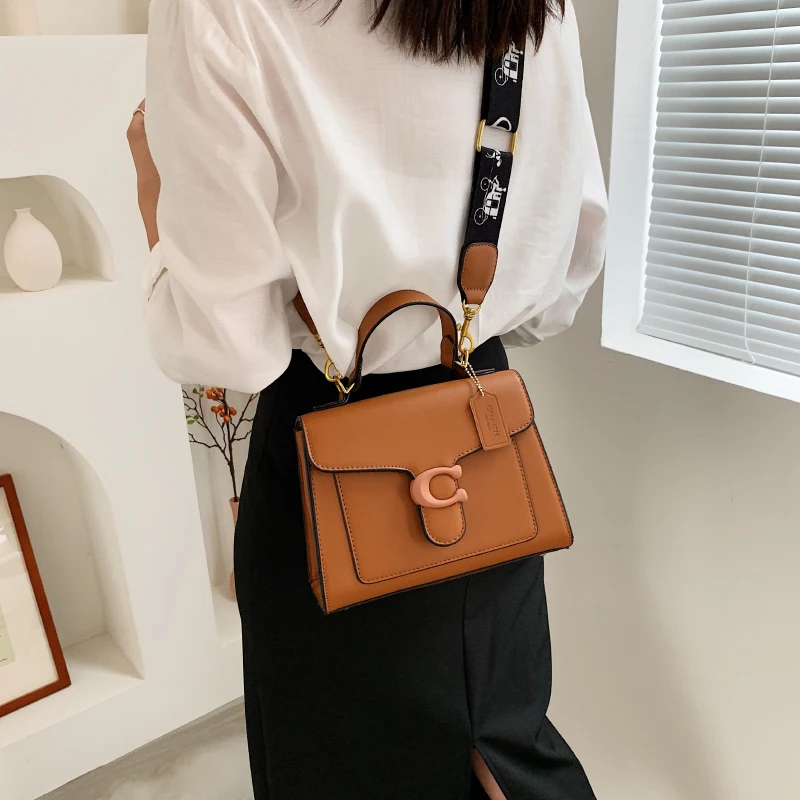 

New Vintage Handbag 2021 Leather Bags for Women Lady's Travel Totes Hand Bag Large Capacity Shoulder Designer