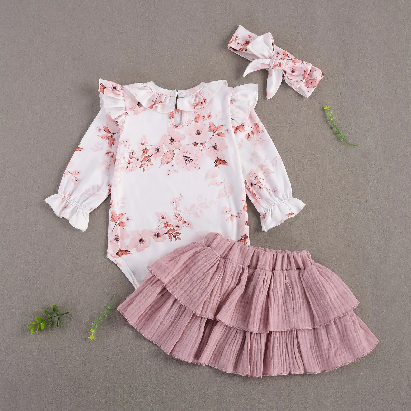 

Newborn Baby Girl 0-24M Clothes Flower Print Long Sleeve Falbala Romper Solid Color Pleated Bubble Skirt Headband 3Pcs Fashion