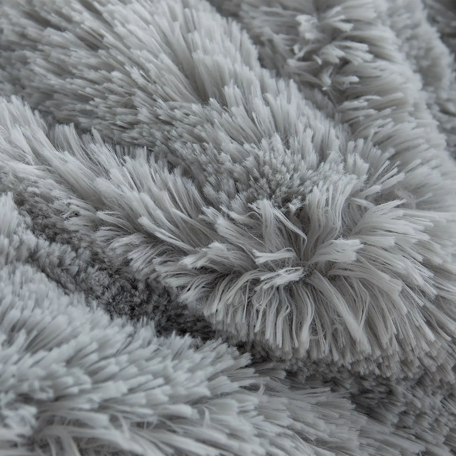

Dog Blankets for Medium Large Dogs and Cats, Soft Plush Faux Fur Puppy Snuggle Blankets, Self-Warming, Machine Washable